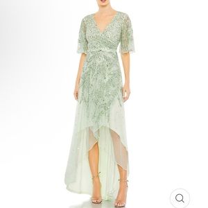 MAC DUGGAL sequined butterfly sleeve high/low dress